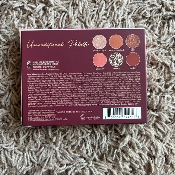 NWT! Dominique Unconditional Eyeshadow Palette & Laruce Eyebrush Set - Picture 2 of 4